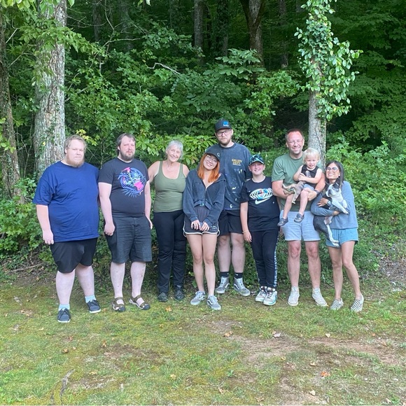 Meet your Posher, Stephanie - Picture 12 of 12